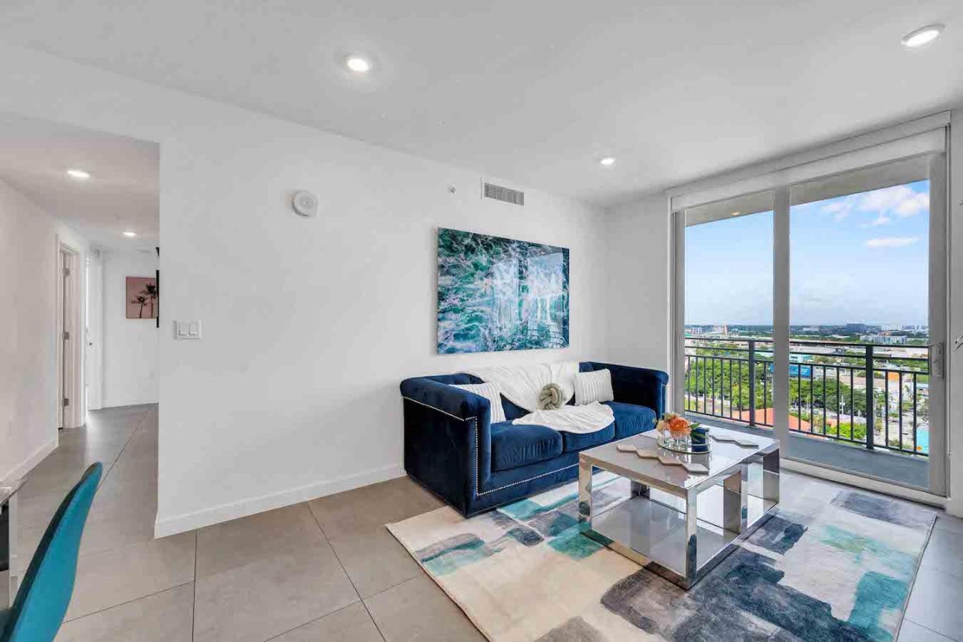 Amazing 3 Bed Unit In Dwntwn Miami With Free Parking Lejlighed Eksteriør billede